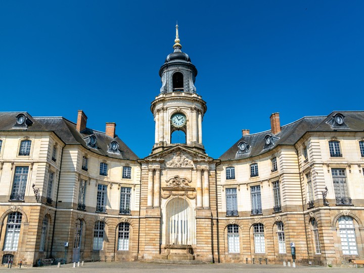 Hotel de Ville