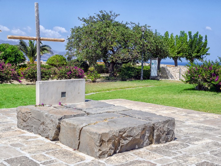 Grób Nikosa Kazantzakisa, Heraklion